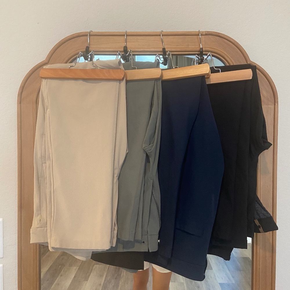 Lot of 4 - Lululemon Commission Pant - Size 32 Waist